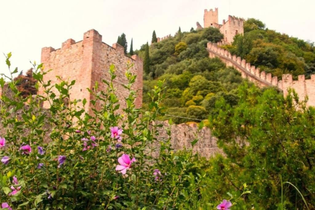 Apartmán I 4 Elementi Crespano del Grappa Exteriér fotografie